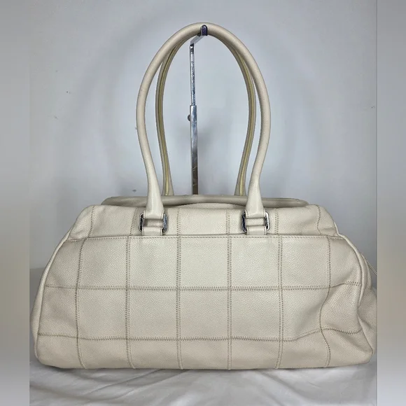 Chanel Large Quilter Stitch Caviar Leather HandBag from the mid-90s, - Picture 2 of 16